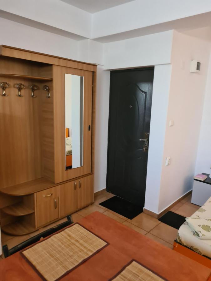 Ogadugu Apartment บูคาเรสต์ ภายนอก รูปภาพ